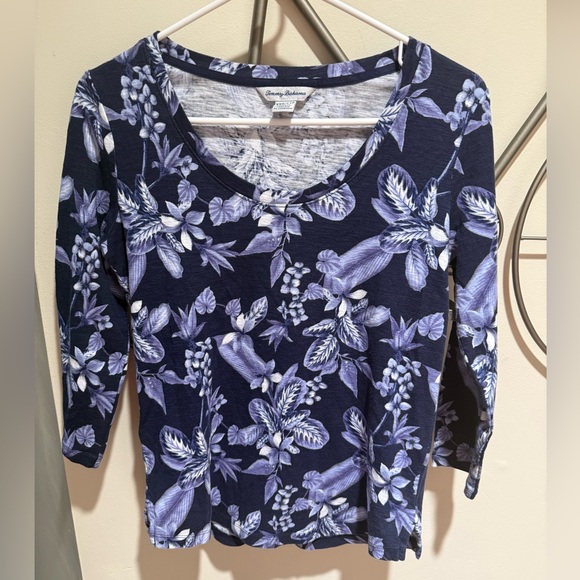 Tommy Bahama Tops - Tommy Bahama Navy and Lavender Floral Scoop Neck Long Sleeve Top 100% Cotton